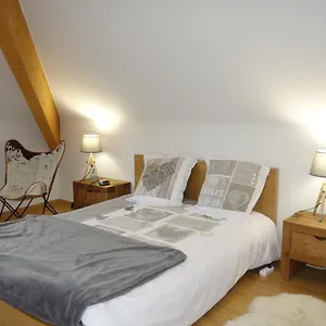https://apartment-domaine-de-crespin-4.hotels-rhonealpes.com